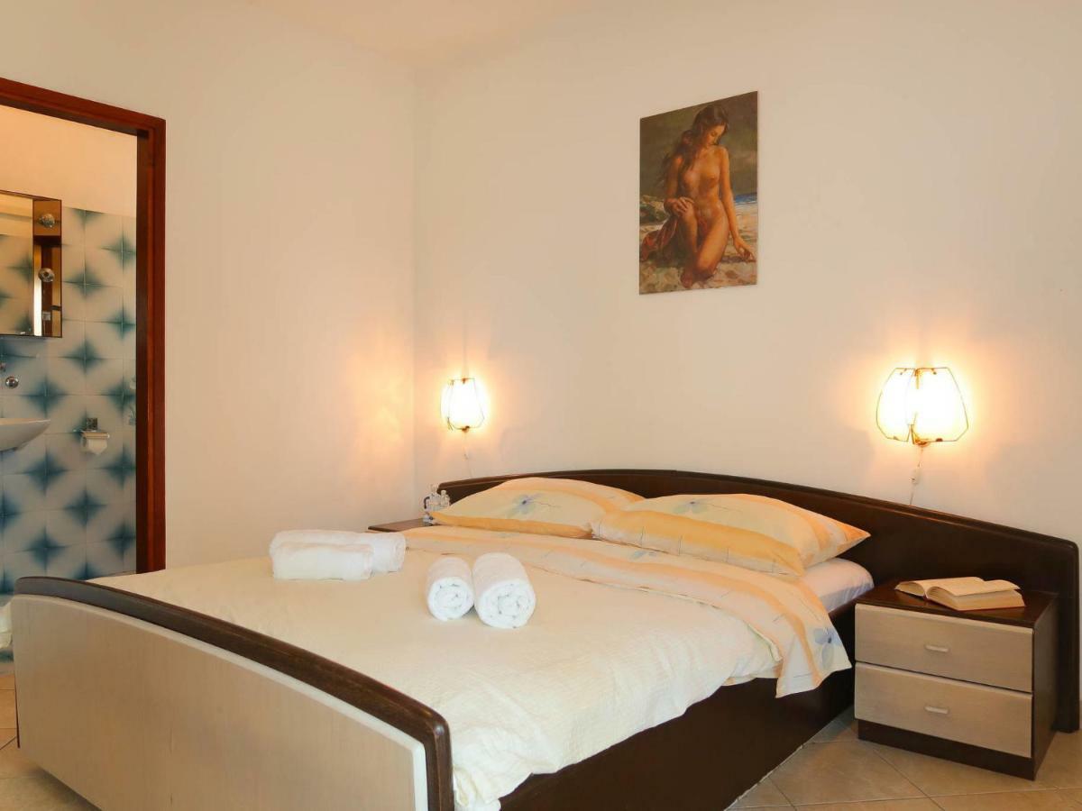 Kornić Apartment Meri - Krk211 By Interhome מראה חיצוני תמונה